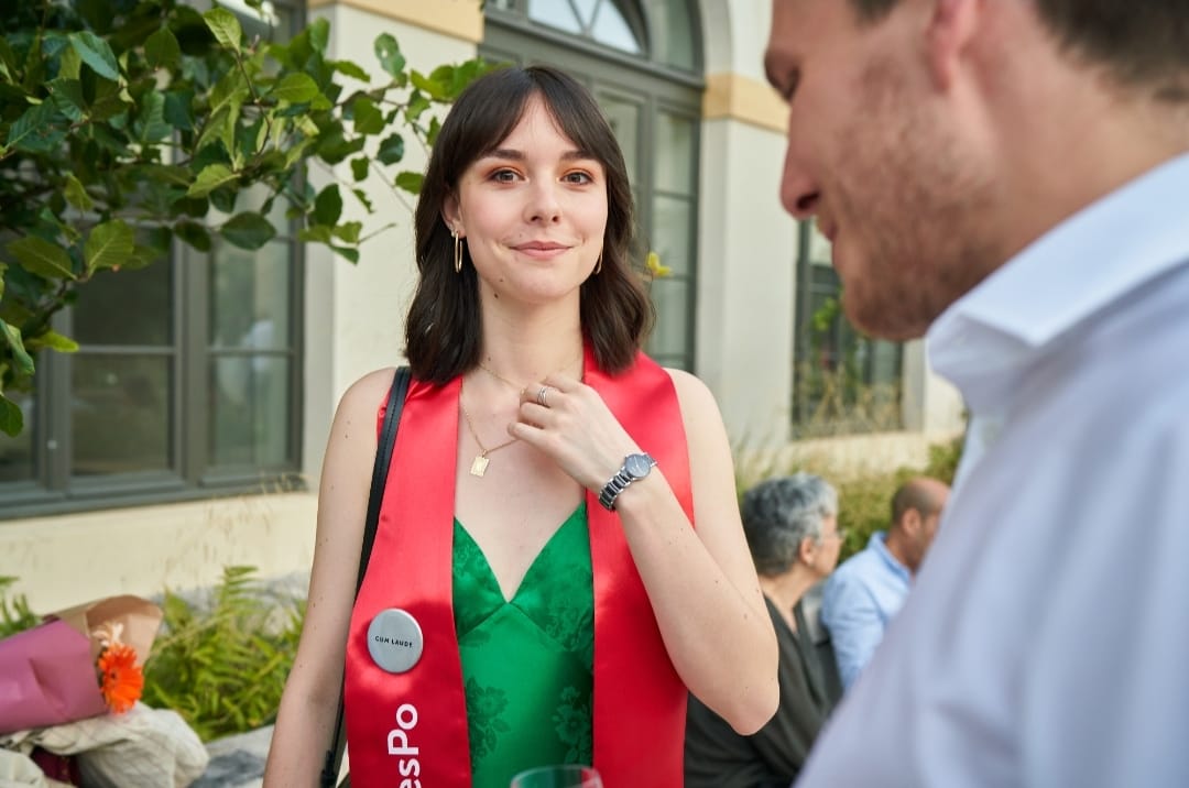 Audrey Rouhier, jeune diplômée du master International Business and Sustainability à l’École du management et de l’impact de Sciences Po