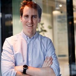 Martin B. HOLM Martin B. HOLM