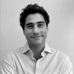 Portrait of Alkis Georgiadis-Harris