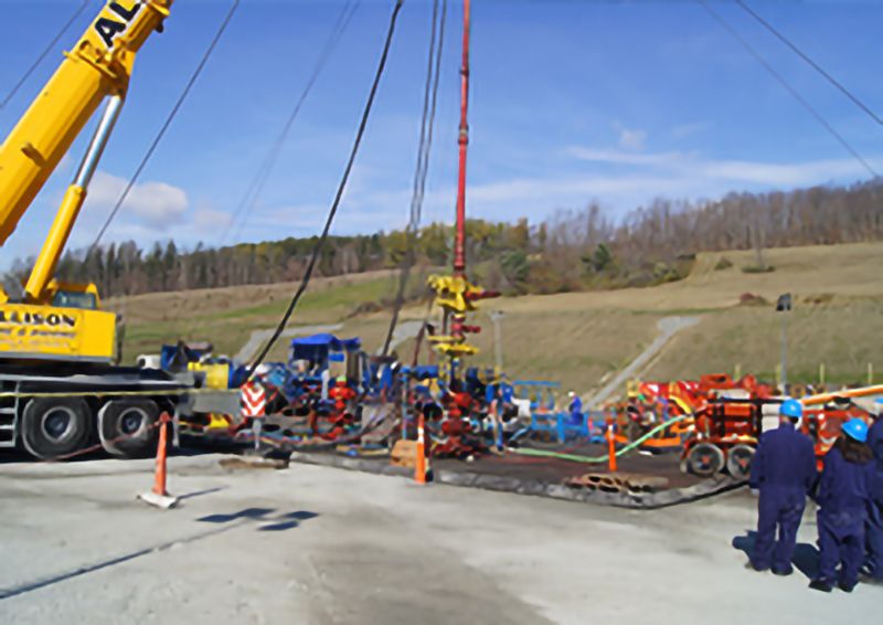 Forage gaz de schiste, Mansfield Pennsylvanie USA, 29 octobre 2013