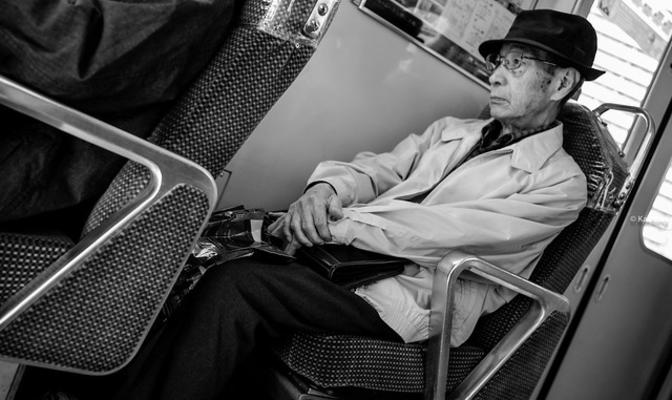 Image Trung Kaching (CC BY 2.0) Elderly People in Japan (via Flickr)