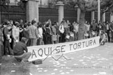 « Ici on torture »