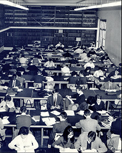 La bibliothèque dans les années 1950