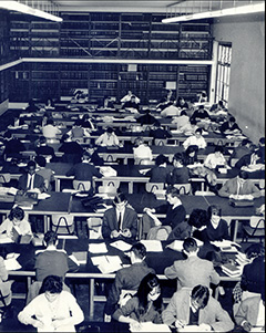 La bibliothèque dans les années 1950