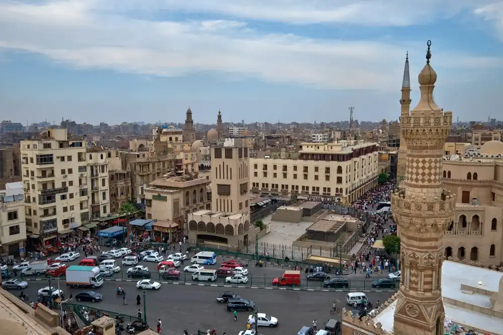 La Vieille rue dans le vieux quartier du Caire.