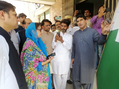 Visite d'un centre hospitalier V. Nankana Sahib, Pendjab, Pakistan, 12 mai 2022.