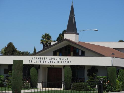 Église pentecôtiste Asamblea Apostolica de la Fe en Cristo Jesus, dirigée par Joe Prado.