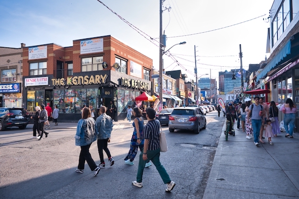 Toronto_Canada_by_JMT_Photography_and_Media_Shutterstock