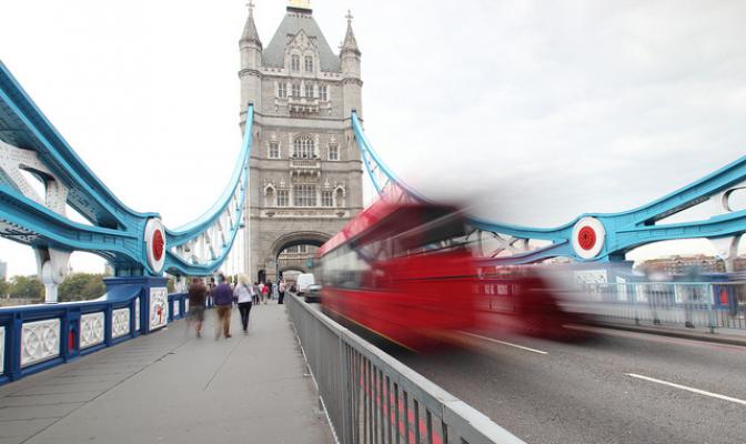 Photo: Back to Action, Movement captured @ the bridge (CC BY-NC-SA 2.0)
