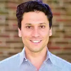 Portrait of Paulo Natenzon