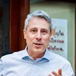 Giacomo Calzolari