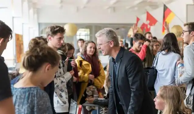 François Laval with the student associations of the Nancy campus, 2016