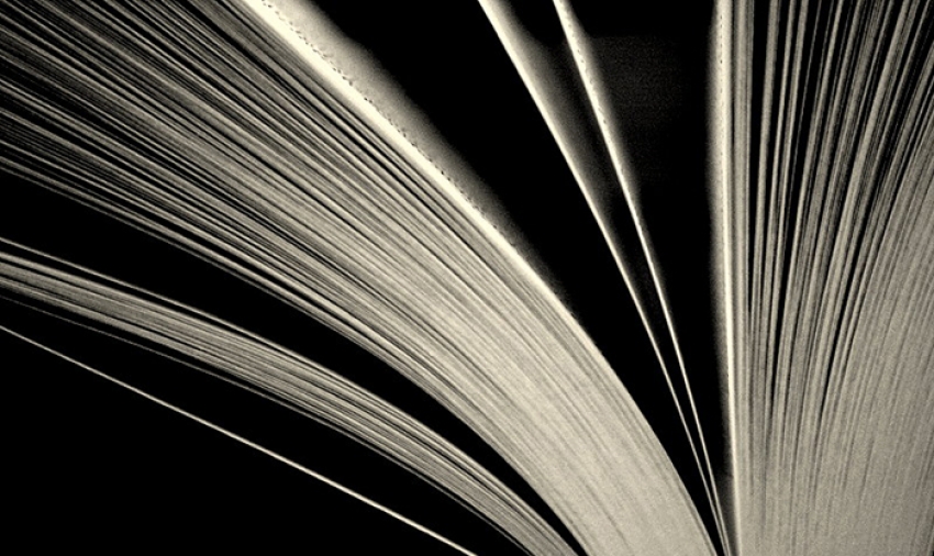 Un livre - Emmanuel25 sur Flickr - CC BY-NC-2.0 