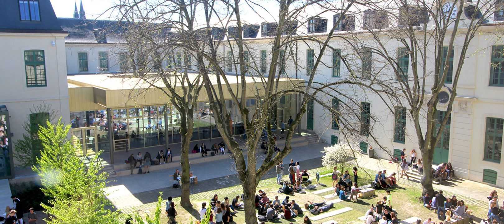 The Reims campus