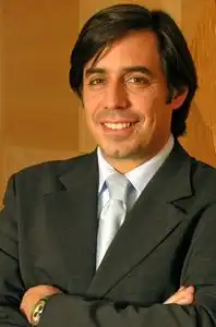 Guillermo Larrain