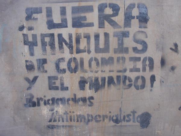 « Dehors les yanquis, de Colombie et du monde » (Brigade anti-impérialiste)