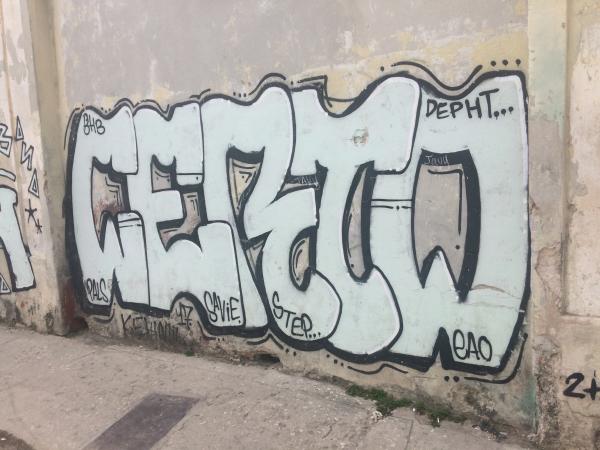 Graffiti lettres ou throw-up