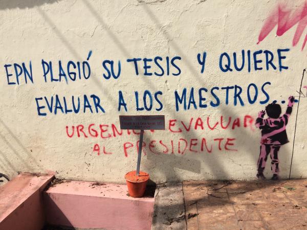 « EPN a plagié pour sa thèse et il veut évaluer les enseignants. Il est urgent d’évaluer le président »