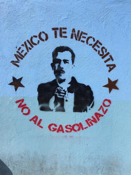 « Le Mexique a besoin de toi. Non à l’augmentation du prix de l’essence »