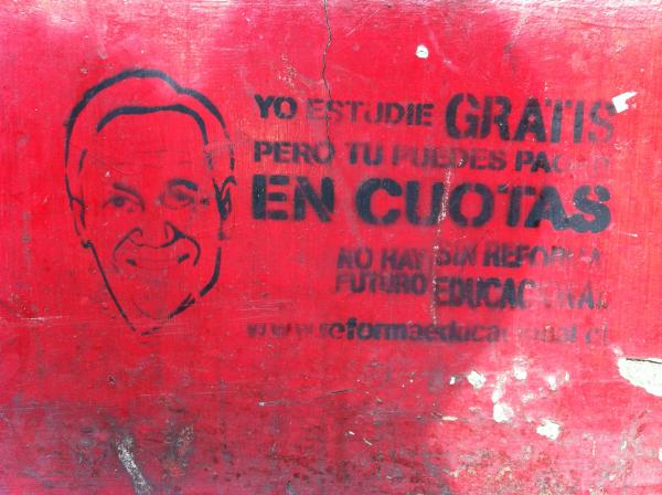 « Moi j’ai étudié gratis. Mais toi tu peux payer à crédit » (Président Piñera). « Pas d’avenir sans réforme de l’éducation »