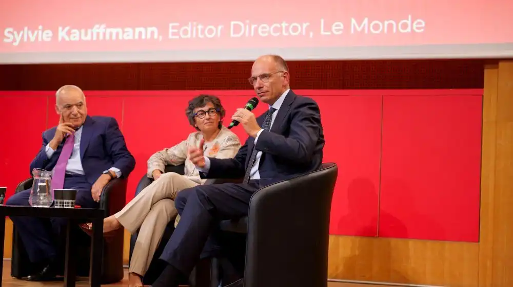 PSIA Deans (from left to right) G.Salamé, A.Gonzalez and E.Letta