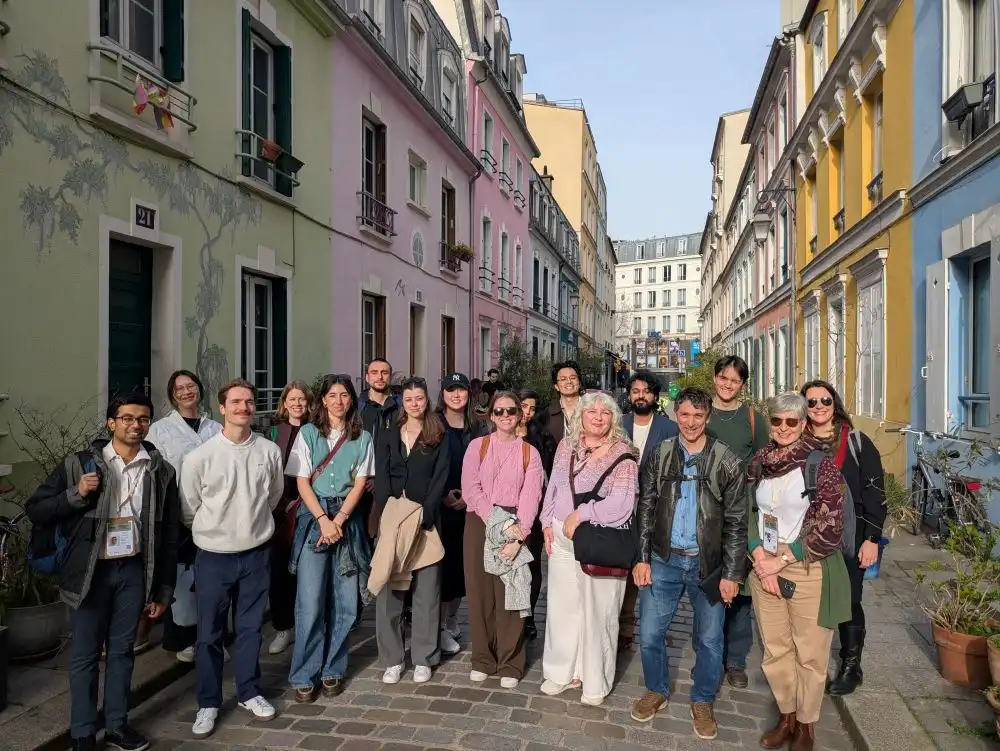 Students' field visit in Paris 12th district