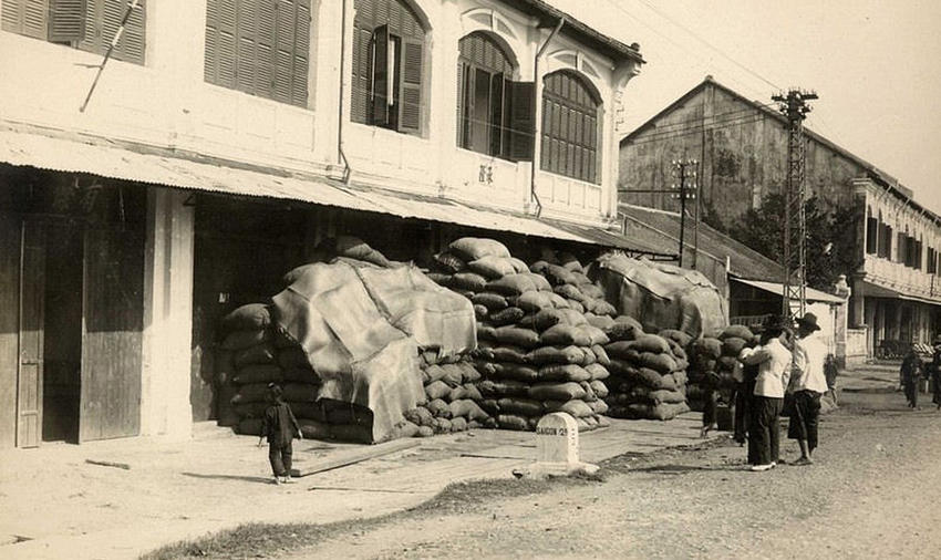 Denis-Frères Cochinchine, Cholon, 1925 – Marchands de riz en demi-gros
