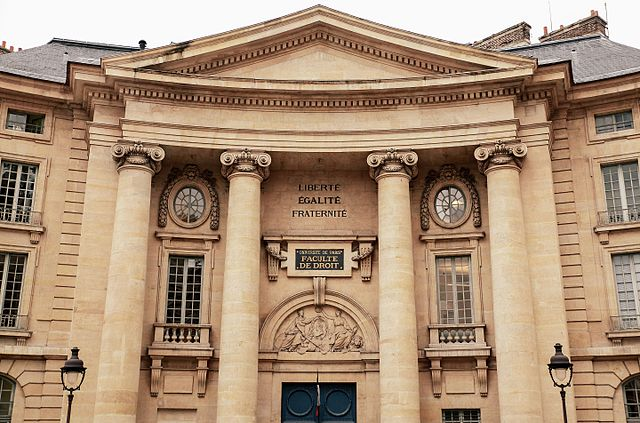 Faculté de droit (Université Paris I). Crédits image : Cristian Bortes. CC BY 2.0