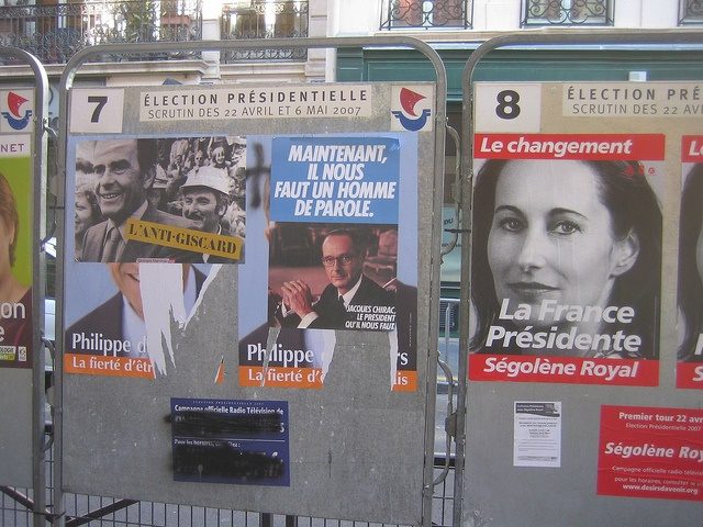 Méli-mélo d'affiches électorales