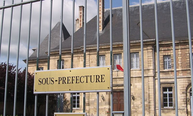 Verdun sous-prefecture 4 jun 2006