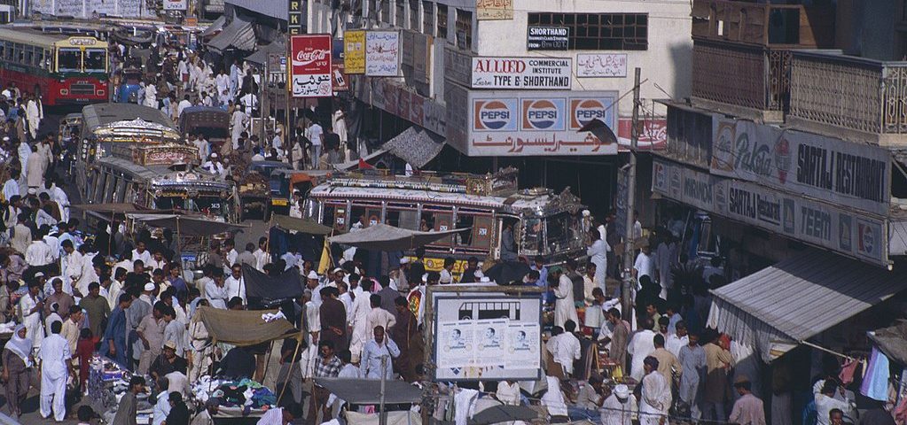 People in Karachi, 1990 By Ziegler175 (Own work) [CC BY-SA 3.0 , via Wikimedia Commons