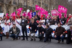 Manif pour tous 13.01.2013. Ericwaltr (Own work) [CC BY-SA 3.0 via Wikimedia Commons