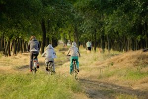 Dimanche sportif en famille. CC0 Creative Commons