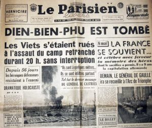 DIEN BIEN PHU EST TOMBE. Une du Parisien. 8/9 mai 1954 by manhhai CC BY 2.0 Flickr