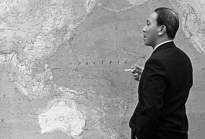 President Nguyen Van Thieu of South Vietnam standing in front of world map, during meeting with Lyndon B. Johnson in Hawaii by Yoichi R. Okamoto [Public domain], via Wikimedia Commons