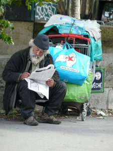 Les clochards de PARIS 18,07,09 074 par Claudius DORENROF, CC BY-NC-ND 2.0, Flickr