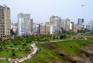 Lima Peru SKYLINE. Photo by Serious Cat, Flickr. CC BY-SA 2.0