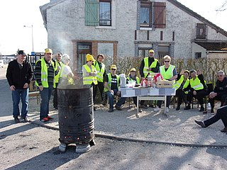 Gilets jaunes au rond-point Ashton, Chaumont, en mars 2019. © Oiseau des bois/CC BY-SA 4.0